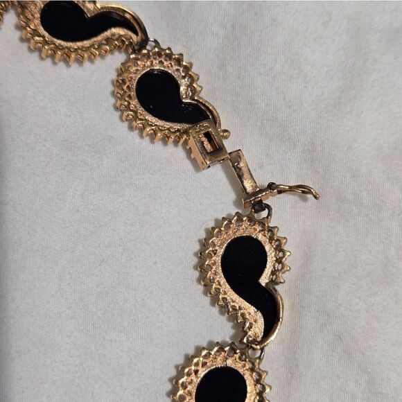 Vintage necklase  Rhinestone Black Enamel Comma Link Necklace 925 estate Sale - Picture 8 of 16